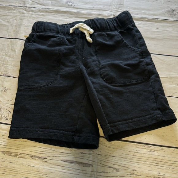 Carters toddler boys shorts bundle - Picture 2 of 8